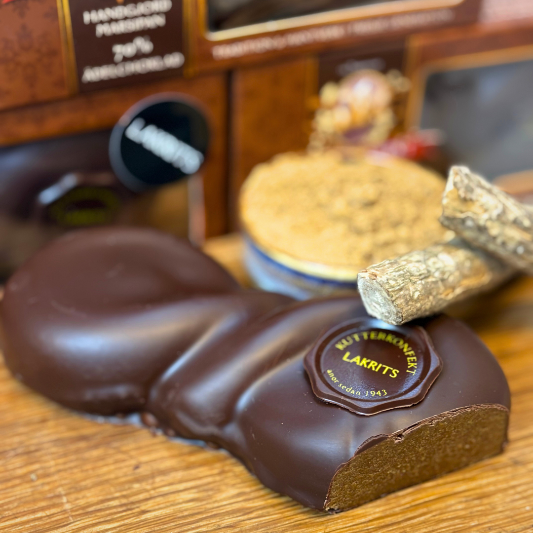 Lakrits - Marsipanknut