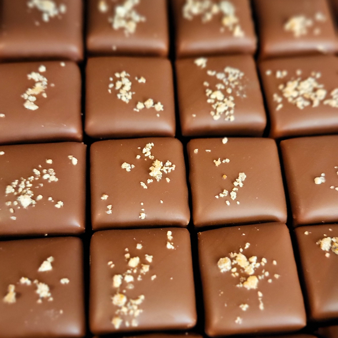 Chokladpralin - Marsipan/nötnougat