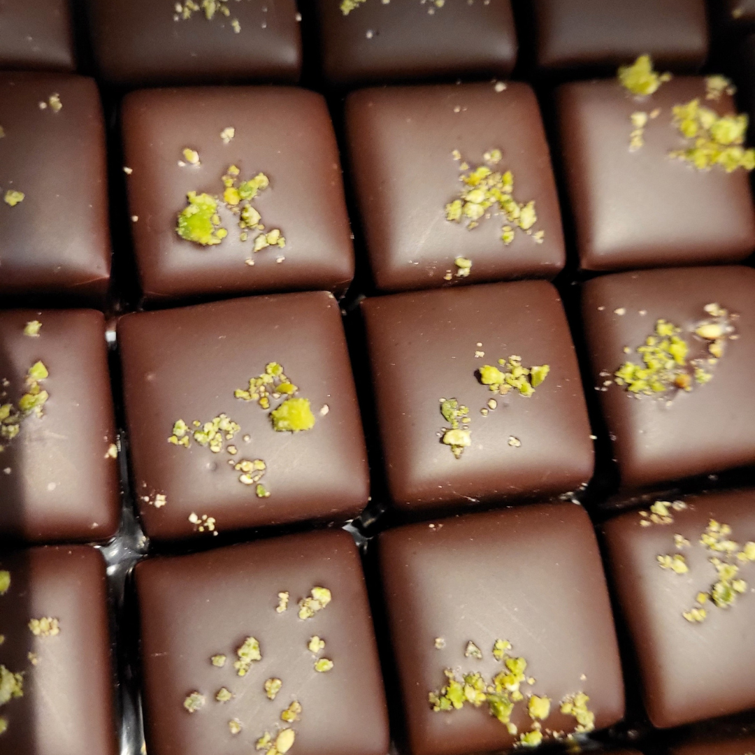 Chokladpralin - Pistagemarsipan-Cognacstryffel