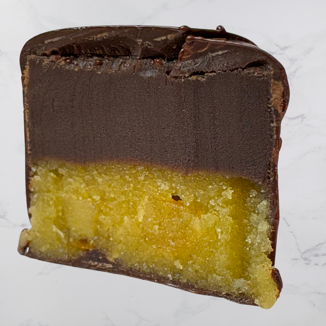 Syltad Apelsin - Marsipan och mörk cognacstryffel. NU 50% STÖRRE!